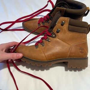 Women’s size 8 Timberland hiking boots